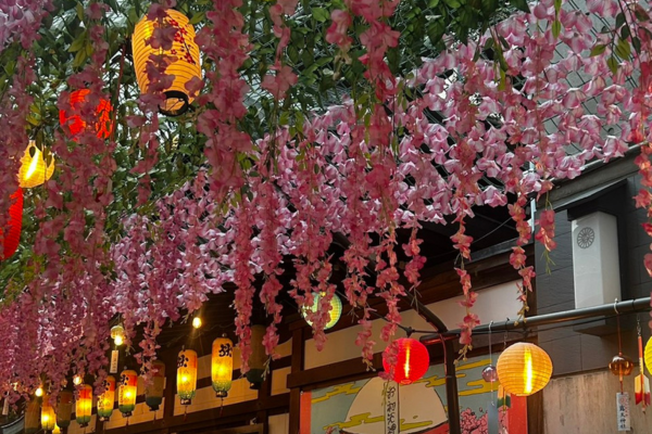 お初天神の参道